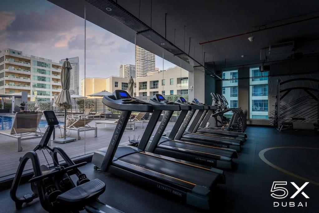 Fivex Modern 1 Bedroom With Sea View Apartment Dubai