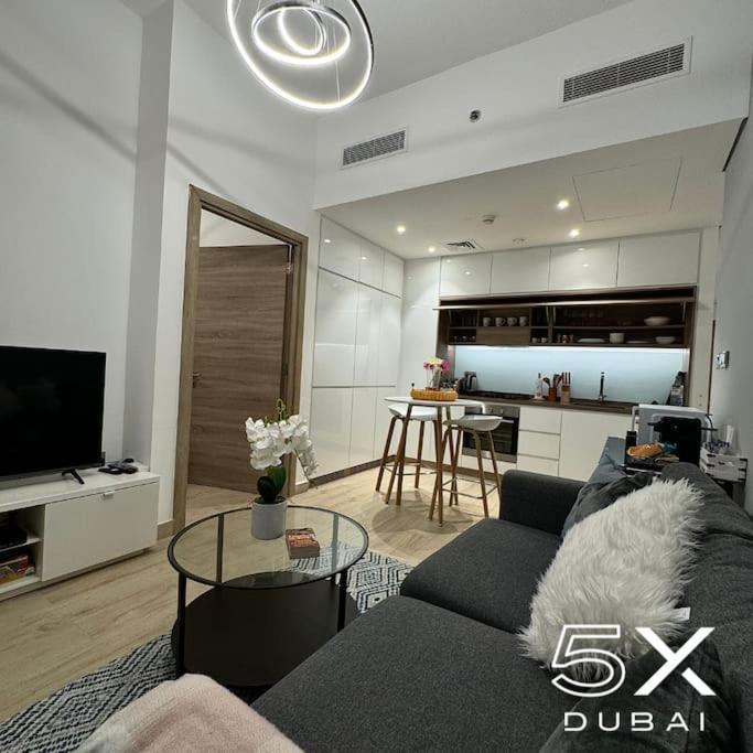 Apartment Fivex Modern 1 Bedroom With Sea View *